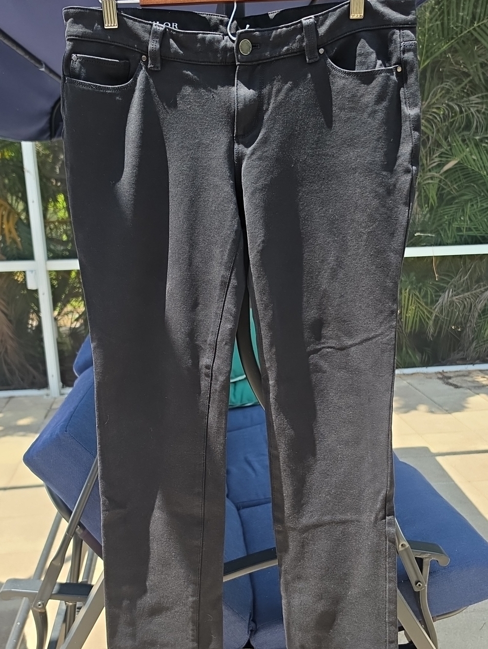 ANN TAYLOR Classic Black Straight-Leg Pants